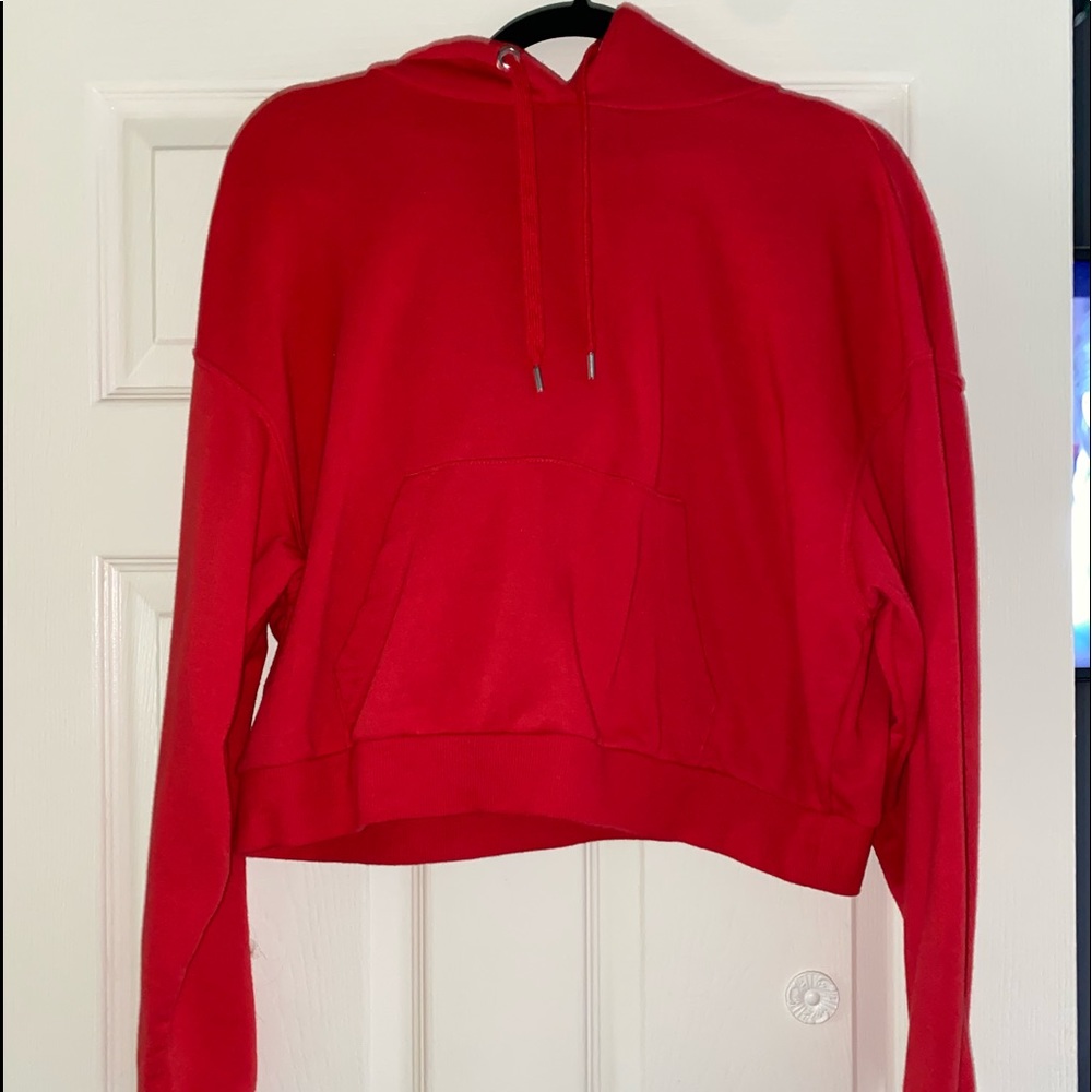 Cropped hoodie